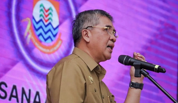 Pj. Wali Kota Cimahi, Dicky Saromi saat memberikan sambutan dalam acara orientasi PPPK di Cimahi Technopark, Kota CImahi - (Sumber: Humas Pemkot Cimahi)