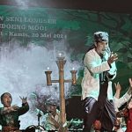 Adegan pertunjukan seni longser asuhan Hermana HMT, Ketua Yayasan Kebudayaan Bandoeng Mooi (YKBM) - (Sumber: Hermana/Bandoengmooi)