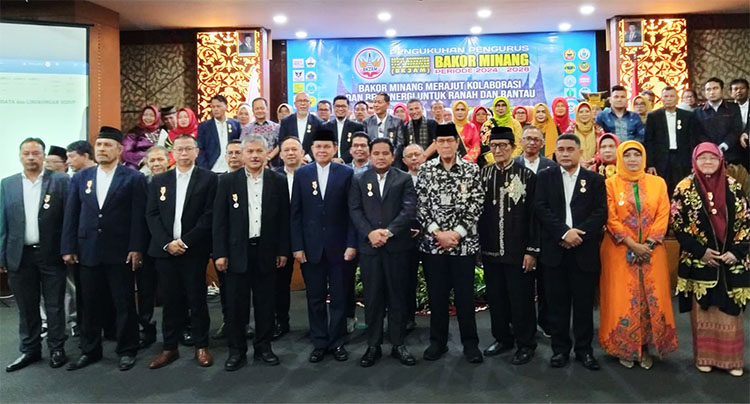 Pengukuhan Pengurus Bakor Minang Periode 2024 - 2028 di Hotel Balairung Jakarta, 25 Desember 2024 - (Sumber: Febri/BJN)