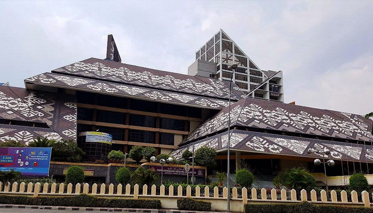 Perpustakaan Negara Malaysia - (Sumber: tripadvisor.de)