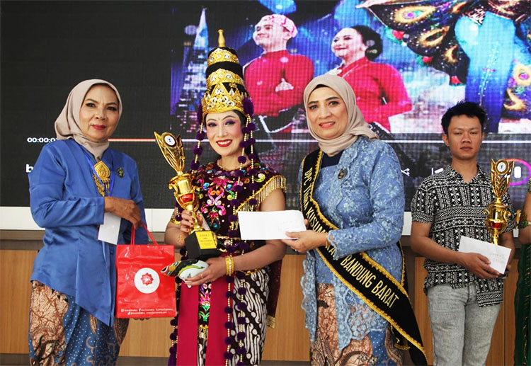 Tiara Kusuma Bandung Barat