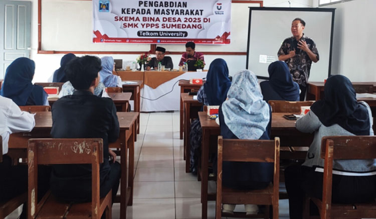 abdimas Telkom University