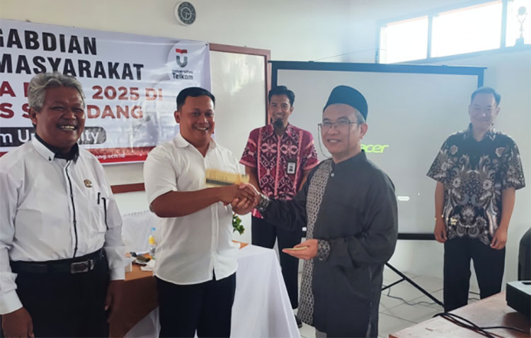 Abdimas Telkom University