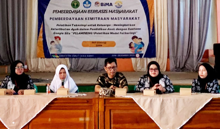 Implementasi Pelatihan Model Fathering (PELAMORING) — langkah kecil menuju keterlibatan besar ayah dalam pendidikan anak usia dini.